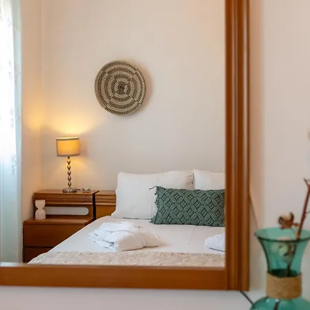 Queen Bee Seafront * Parikia (Paros)