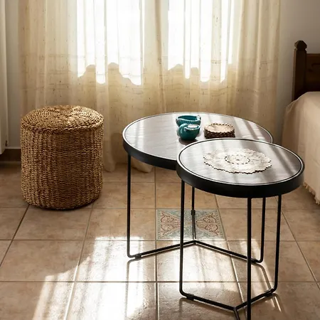 Queen Bee Seafront *